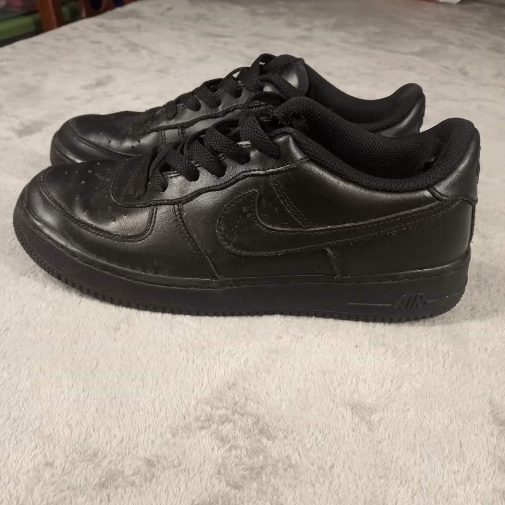Nike Air Force 1 Black Athletic Sneakers Size 7Y